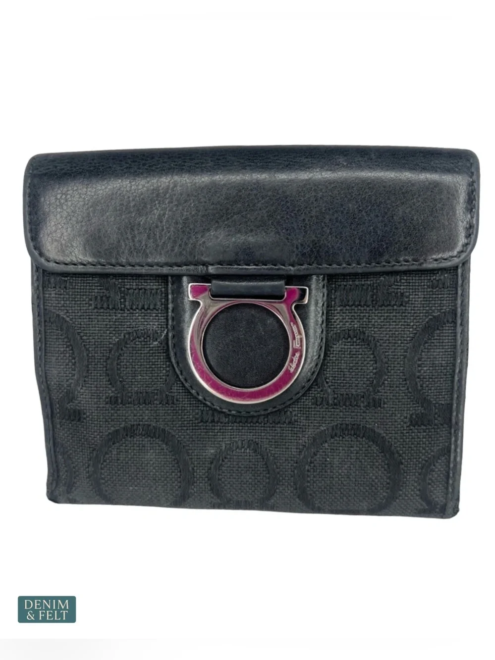 Salvatore Ferragamo Gancini Black Canvas Leather Wallet Compact Bifold‎ Designer
